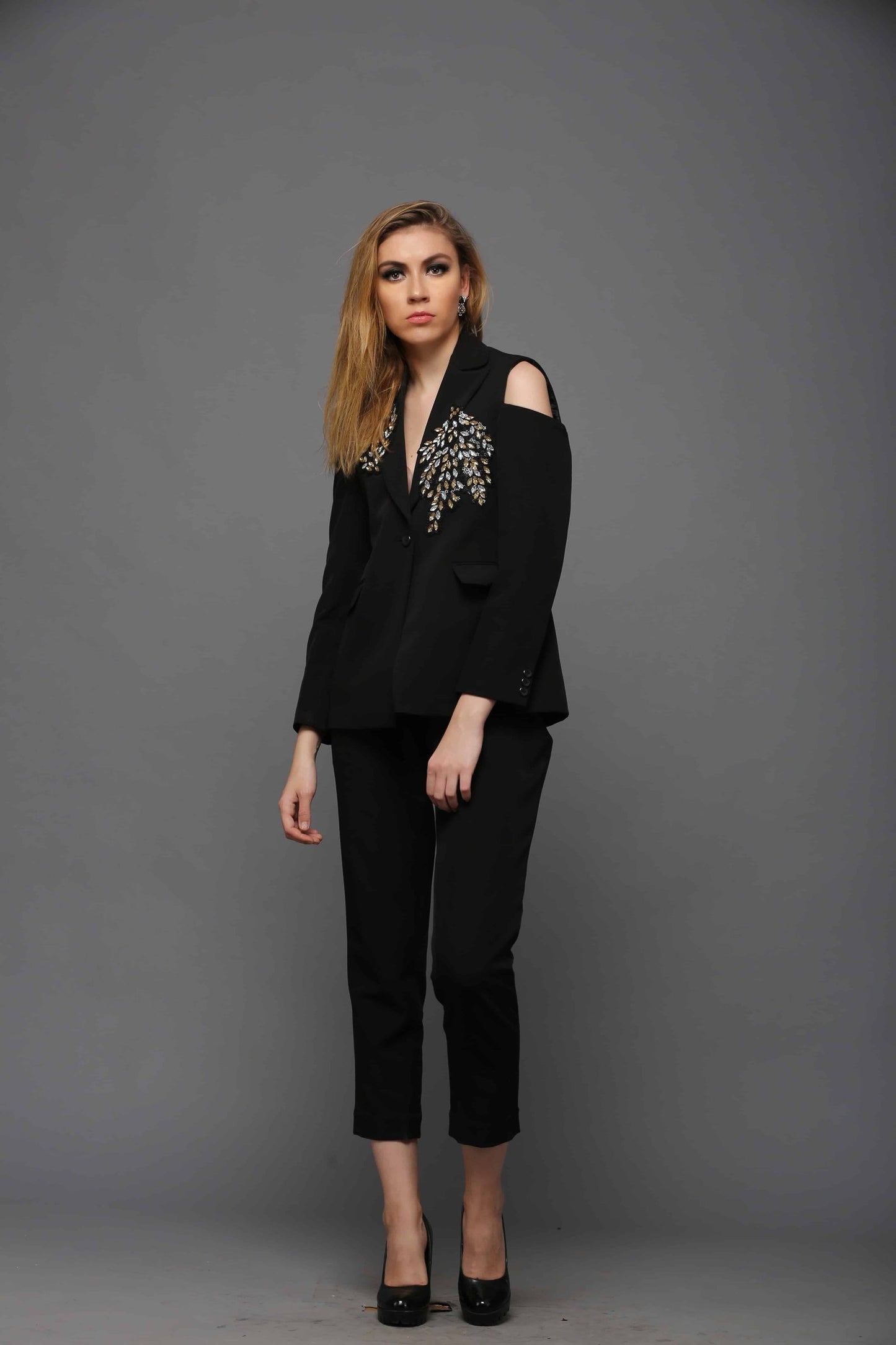 SAI 93 Black Blazer Set