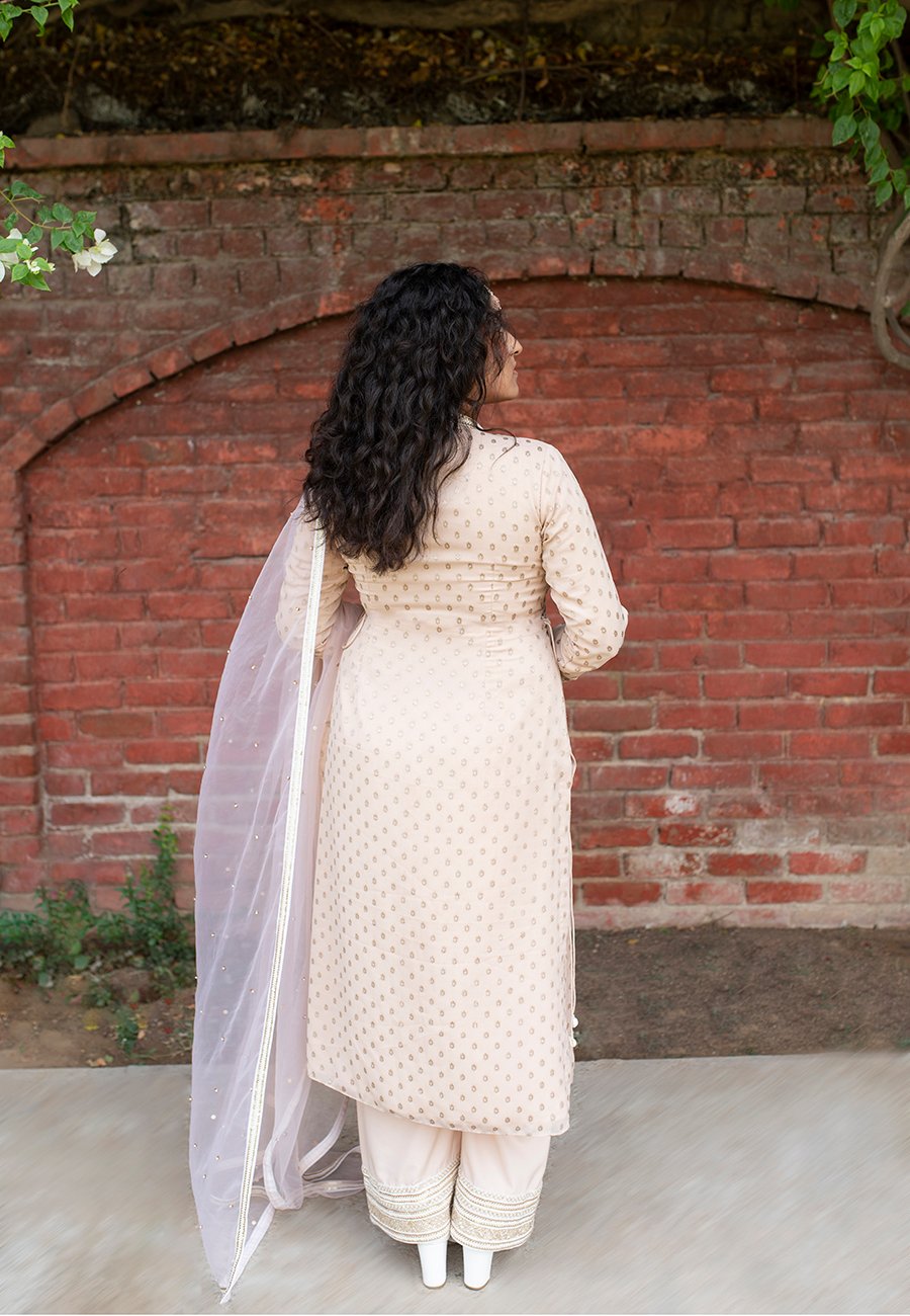 Kovet Budding Peach V-Neck Suit