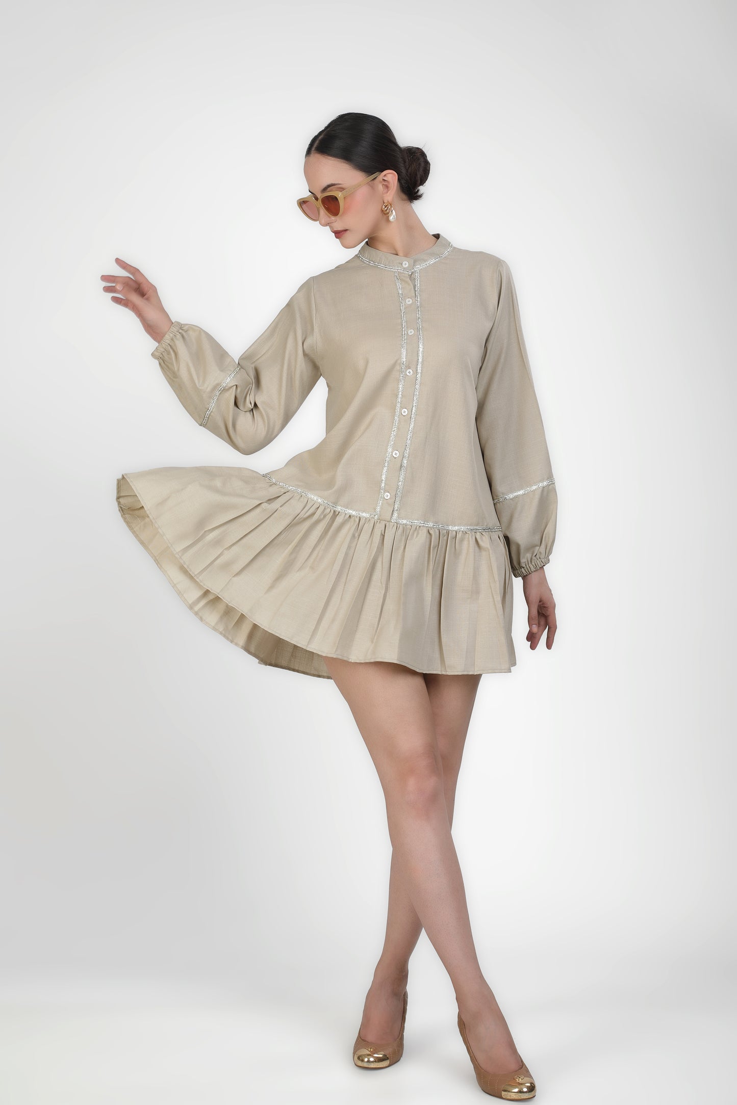 Embellished Buttoned Flounce Dress