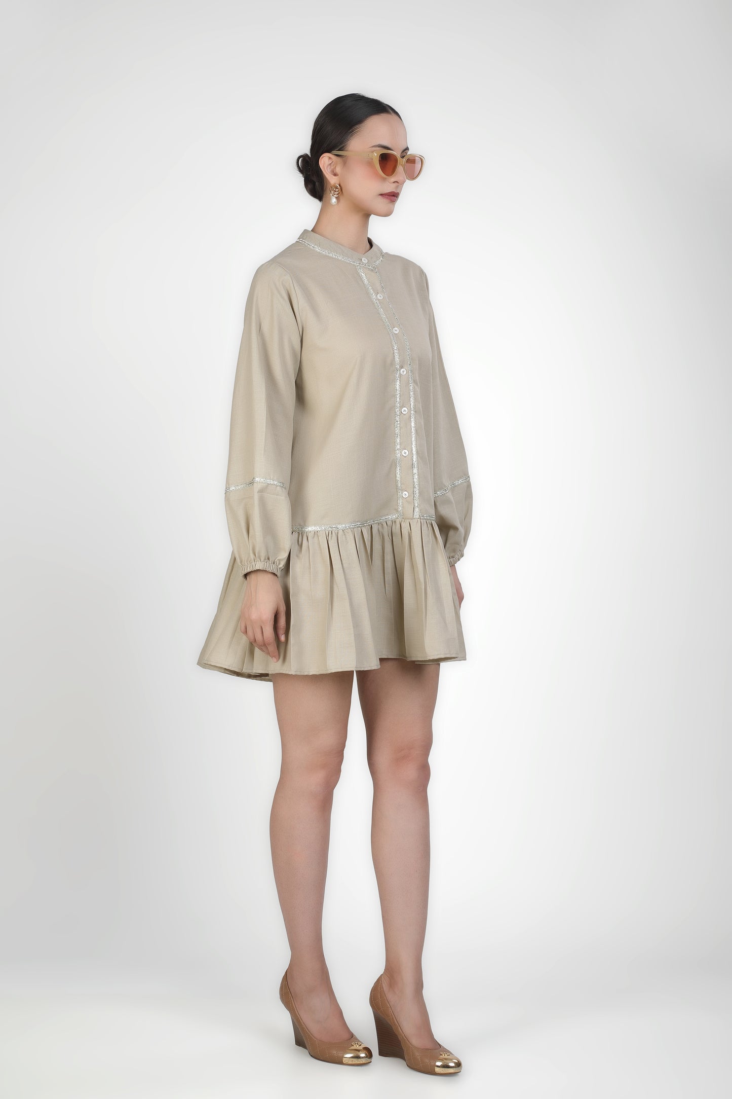 Embellished Buttoned Flounce Dress