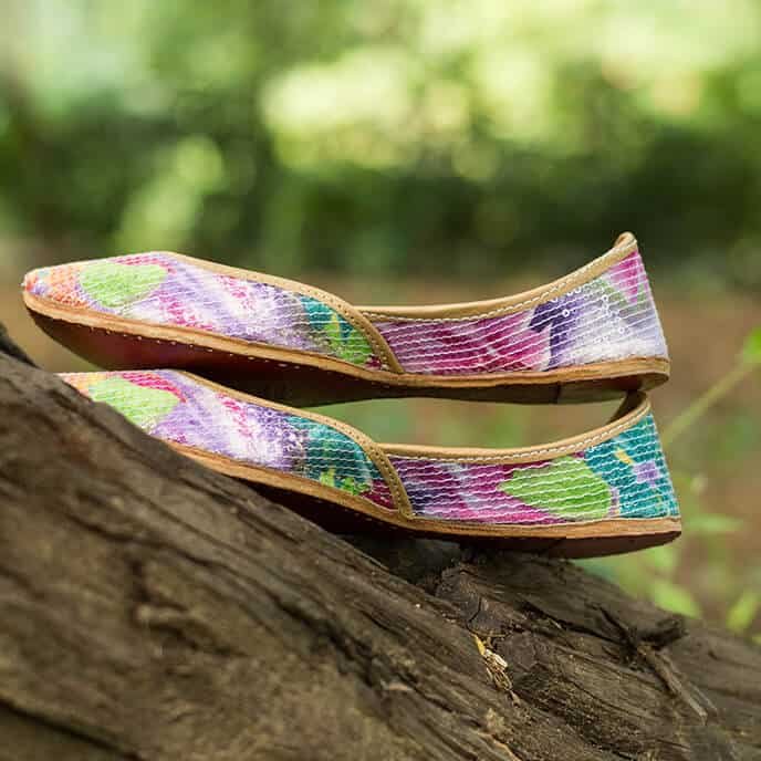 PADUKII 12 Hand Crafted Leather Mojri