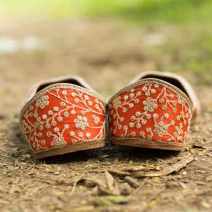 PADUKII 04 Thread Embroidery on Upper