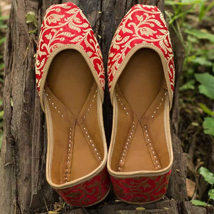 PADUKII 07 Hand Crafted Pure Leather Mojri