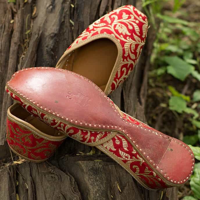 PADUKII 07 Hand Crafted Pure Leather Mojri