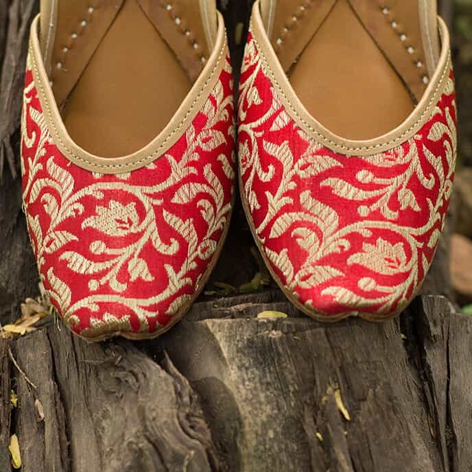 PADUKII 07 Hand Crafted Pure Leather Mojri