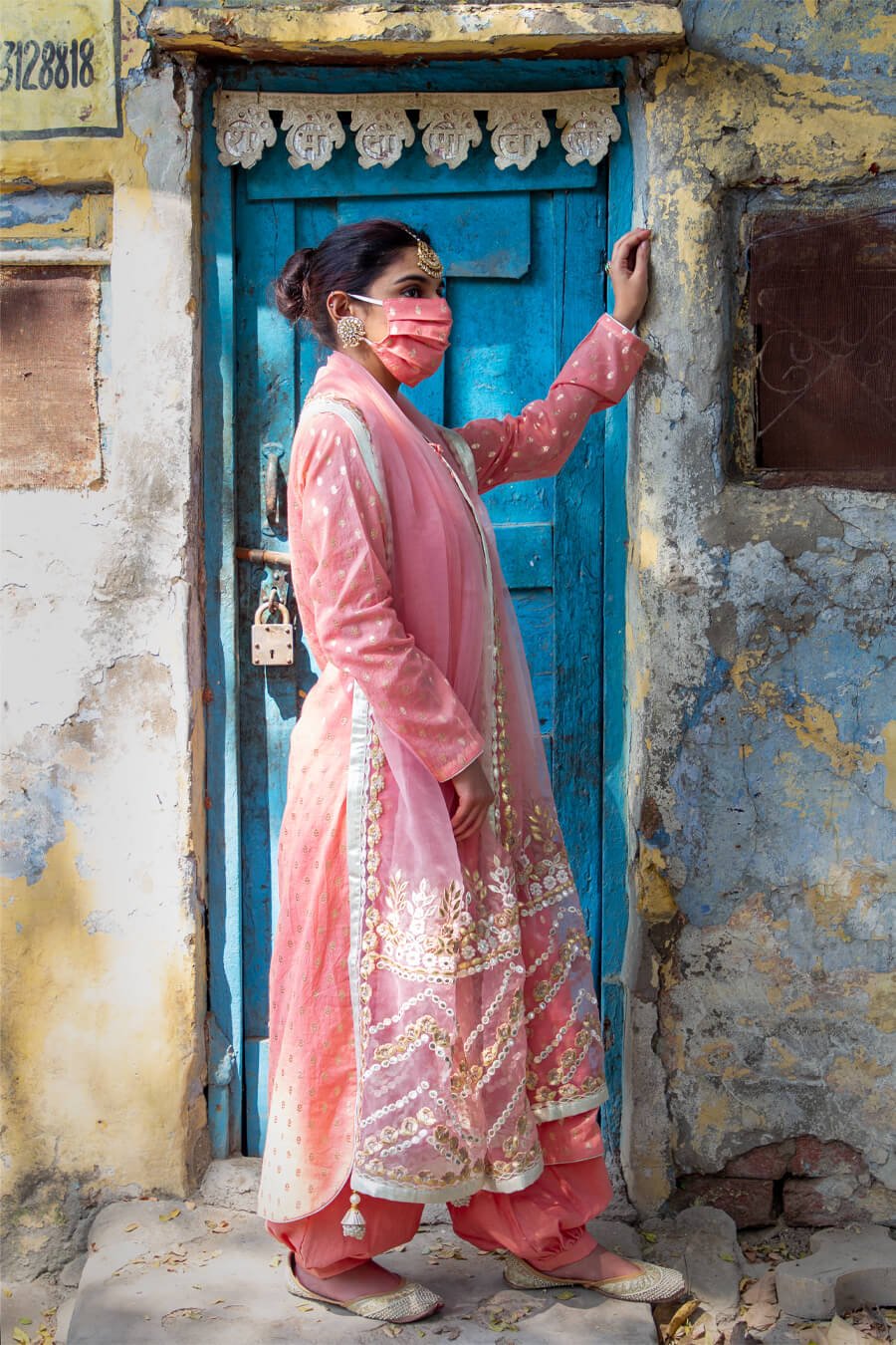 Peach Banarsi Booti Embroidered Suit