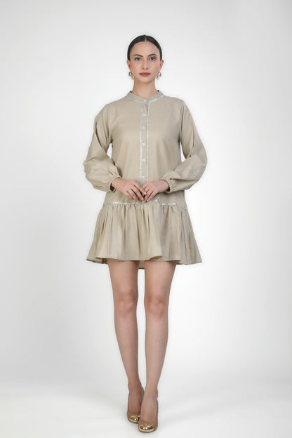 Embellished Buttoned Flounce Dress