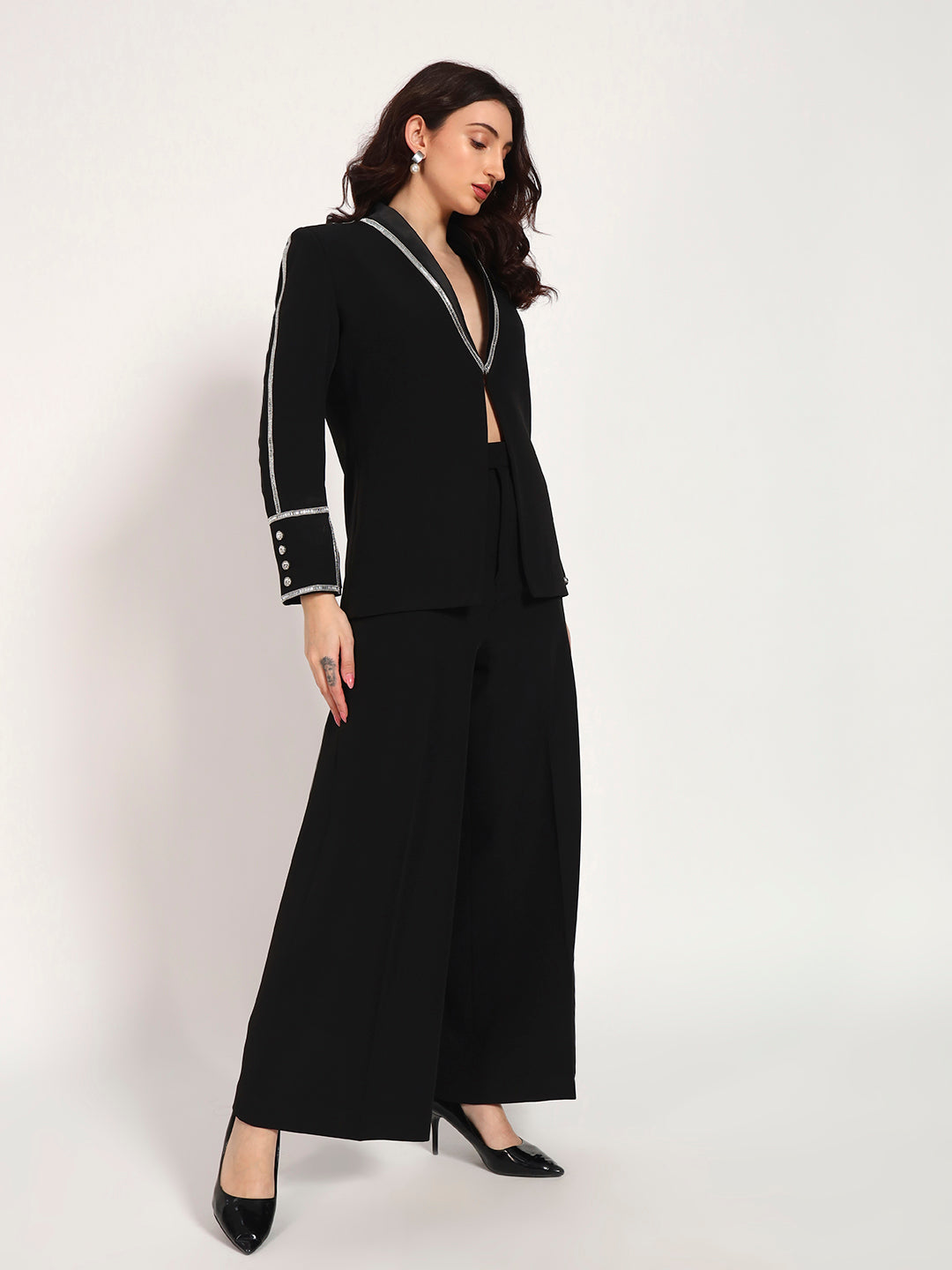 MIDNIGHT EDGE– Banana Crepe Blazer Set(Set of 2)