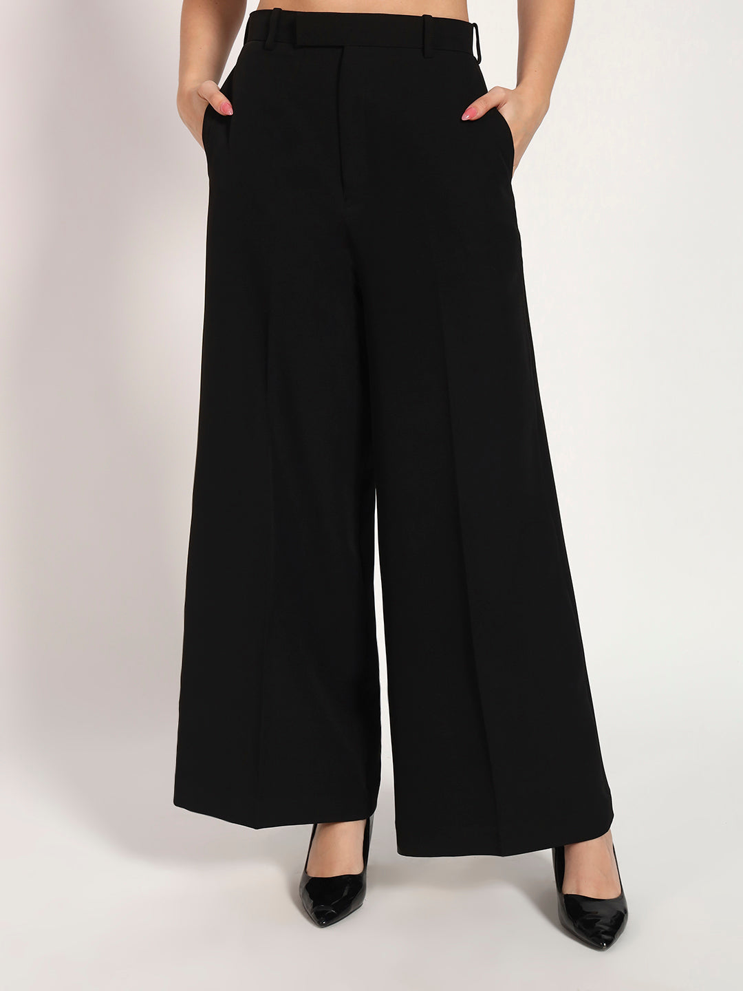 Noir Edge Cold-Shoulder Banana Crepe Blazer Set(Set of 2)